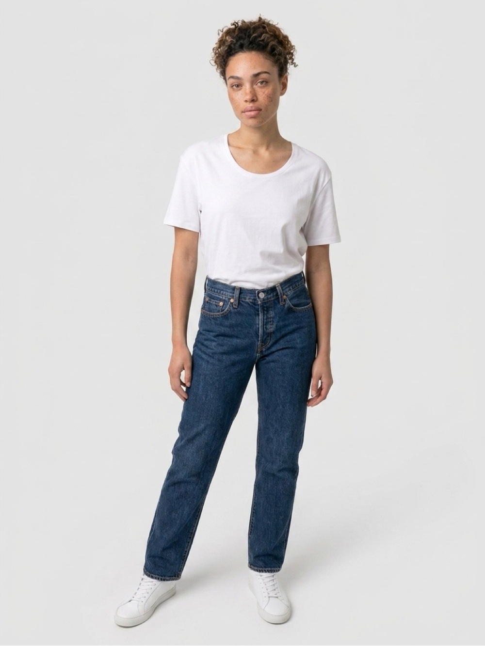 Levi's Classic Straight Leg Jeans in Deep Blue Denim
